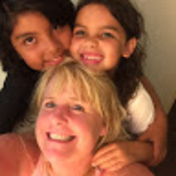 Meet your Posher, Cathy - Picture 1 of 1